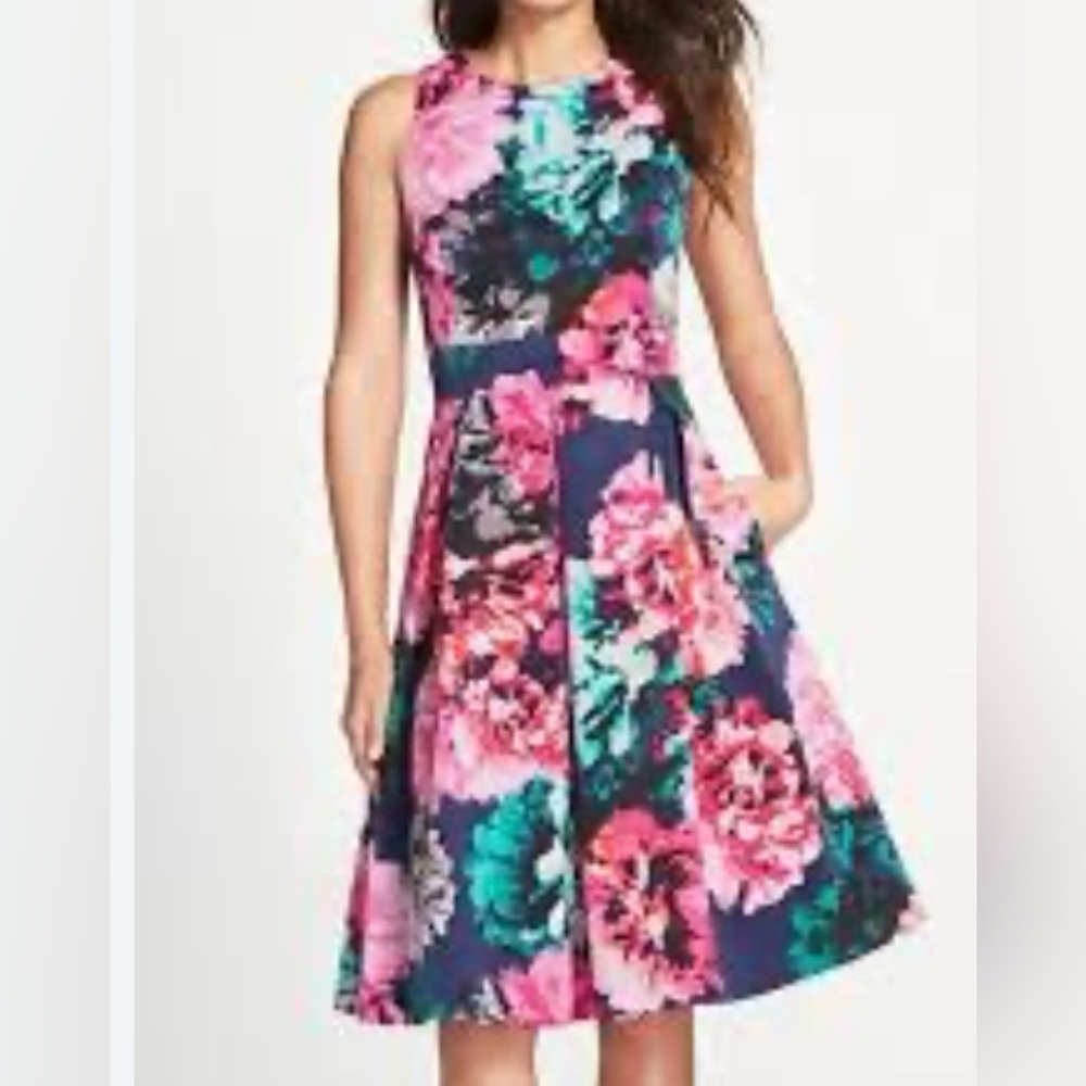 Eliza J Floral Print Faille Fit &
Flare Dress size 10